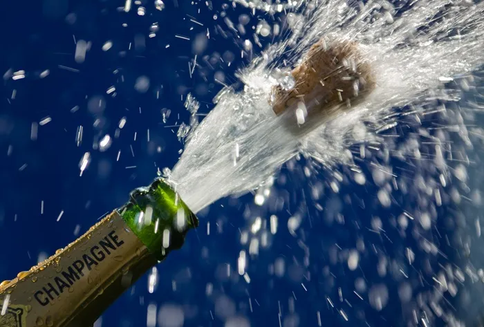 Champagne débouché pour fêter un événement